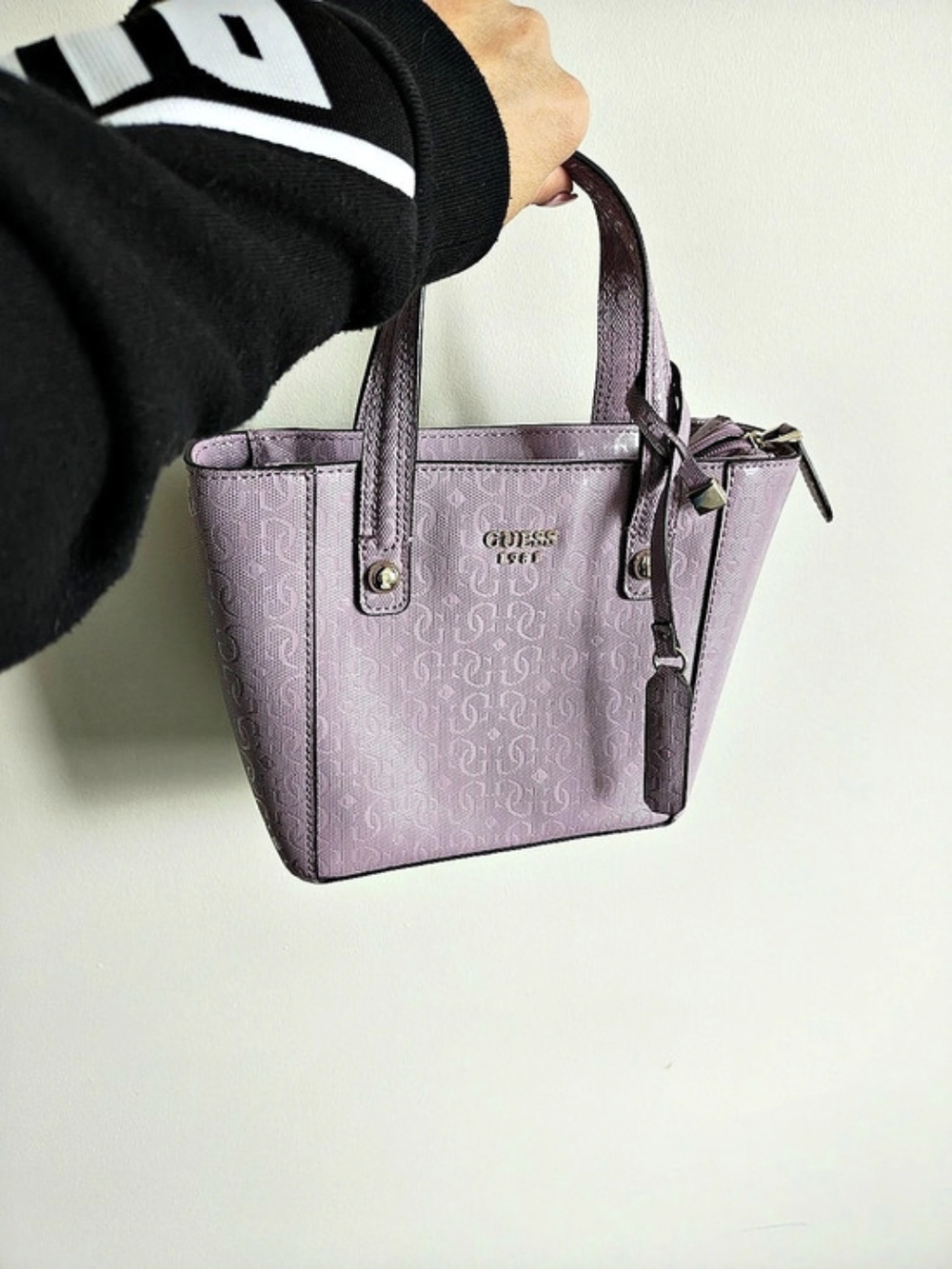 Guess Purple Tote Bag Like New